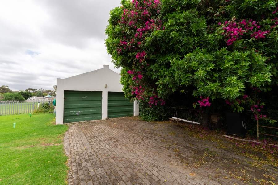 3 Bedroom Property for Sale in Bredasdorp Western Cape